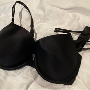 Victoria’s Secret Black Bra 36C